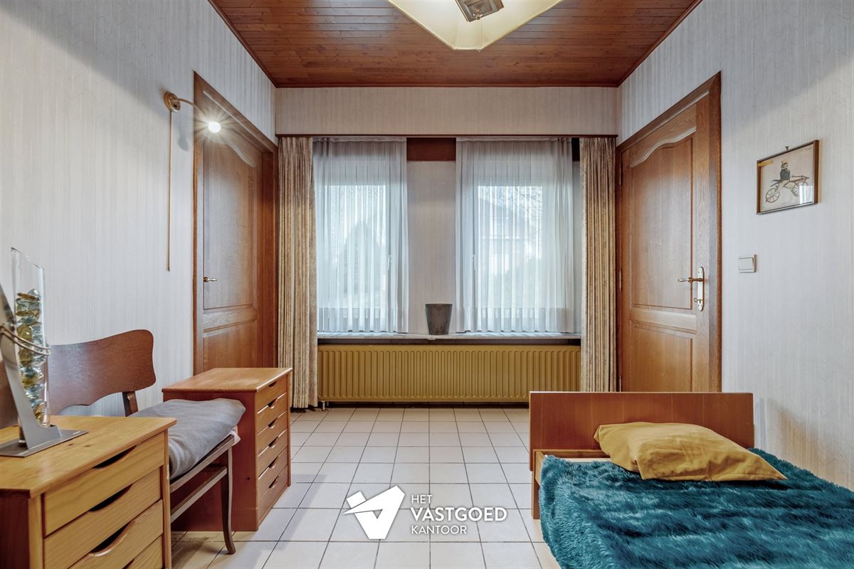 CENTRAAL GELEGEN, RUIME WONING MET VEEL MOGELIJKHEDEN!