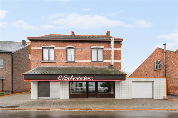 RUIME WONING MET 6 SLAAPKAMERS VLAK BIJ KOERSEL CENTRUM