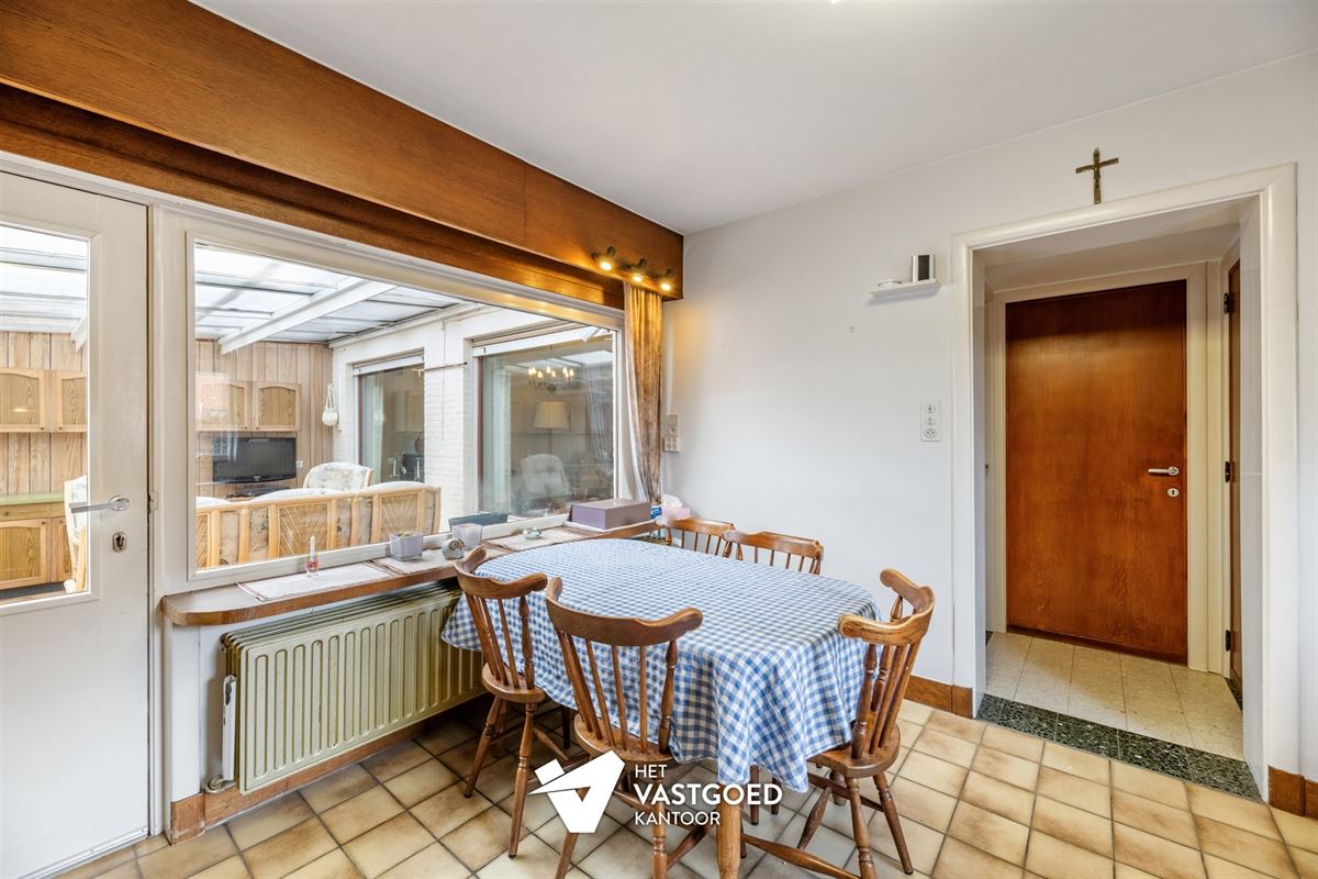 CENTRAAL GELEGEN, RUIME WONING MET VEEL MOGELIJKHEDEN!