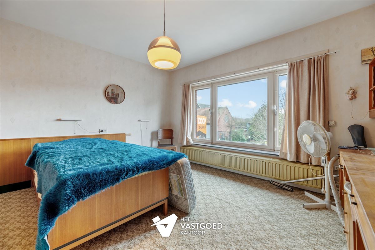 CENTRAAL GELEGEN, RUIME WONING MET VEEL MOGELIJKHEDEN!
