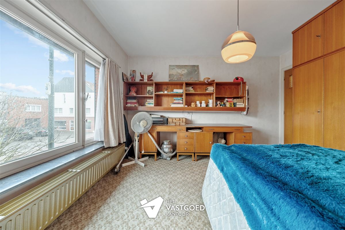 CENTRAAL GELEGEN, RUIME WONING MET VEEL MOGELIJKHEDEN!