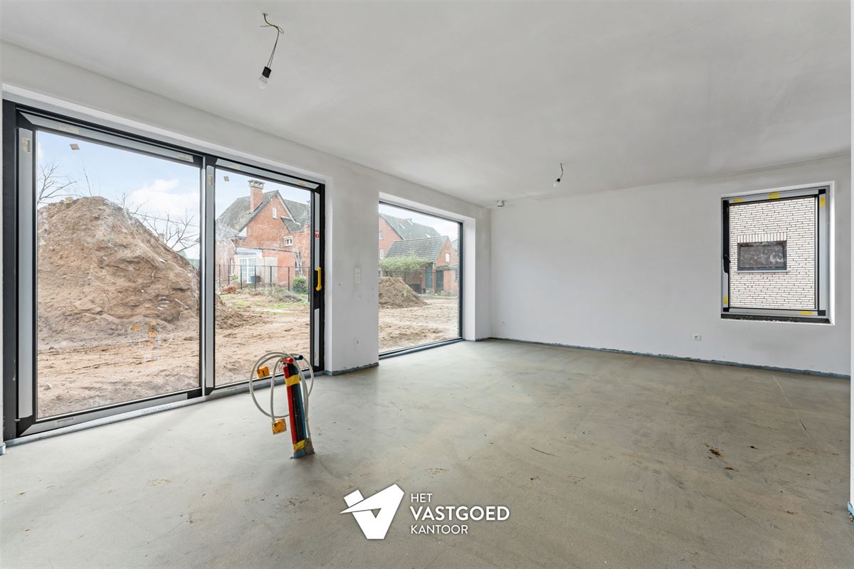 VOLLEDIG AFGEWERKTE EN ENERGIEZUINIGE NIEUWBOUWWONING OP PERCEEL VAN 4A88CA TE SCHAFFEN