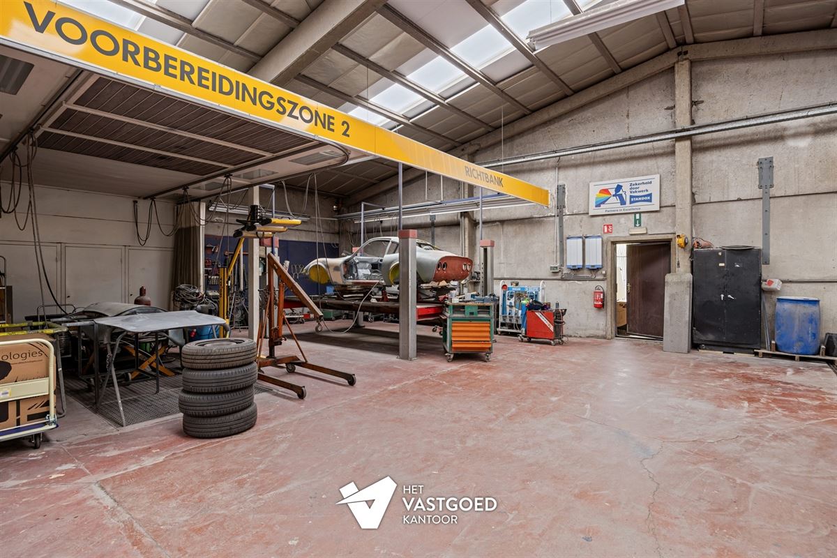 OVER TE NEMEN GARAGE (800M²) EN TANKSTATION GELEGEN OP EEN PERCEEL VAN 2727M² TE HAM