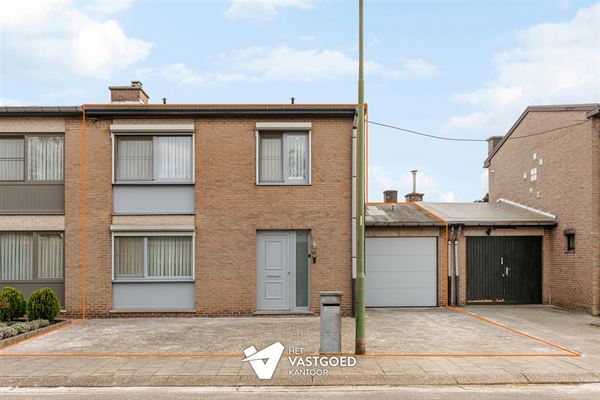 GERENOVEERDE WONING MET 3 SLAAPKAMERS EN GEZELLIGE STADSTUIN IN HEUSDEN CENTRUM