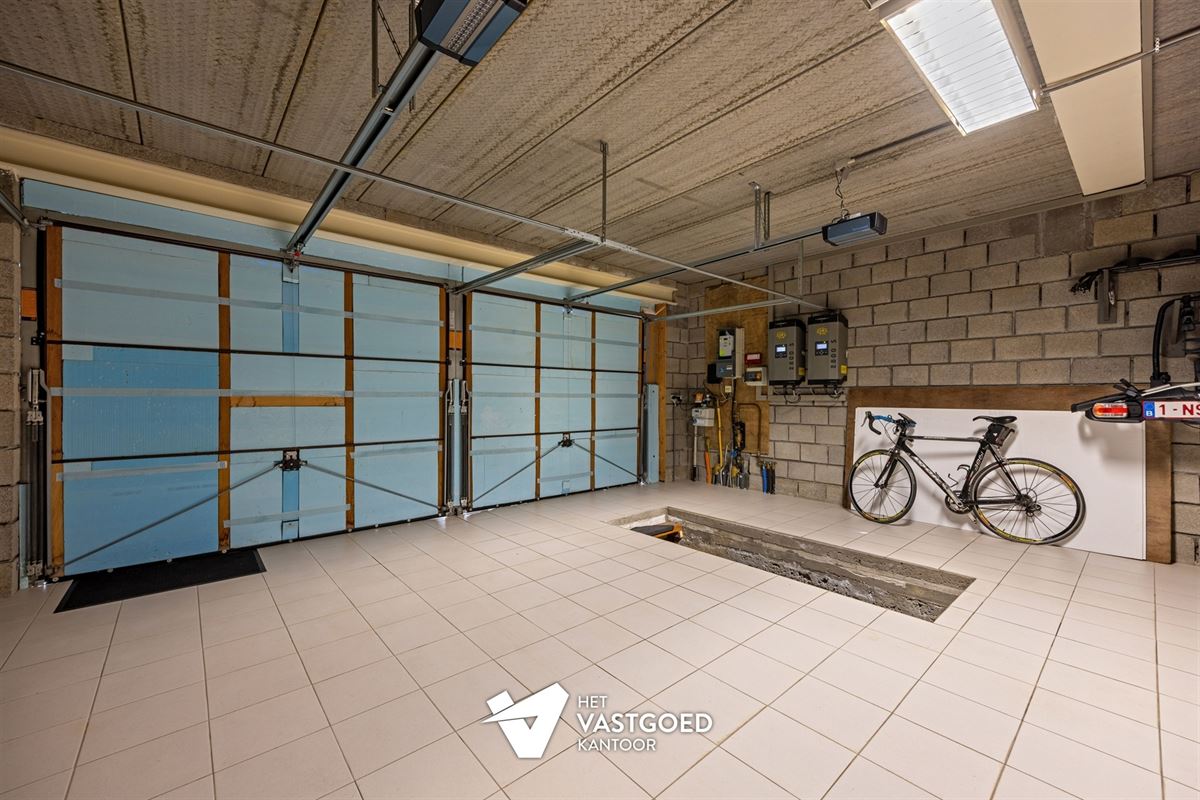 PRACHTIGE, RUIME EN ENERGIEZUINIGE WONING OP MOOI PERCEEL