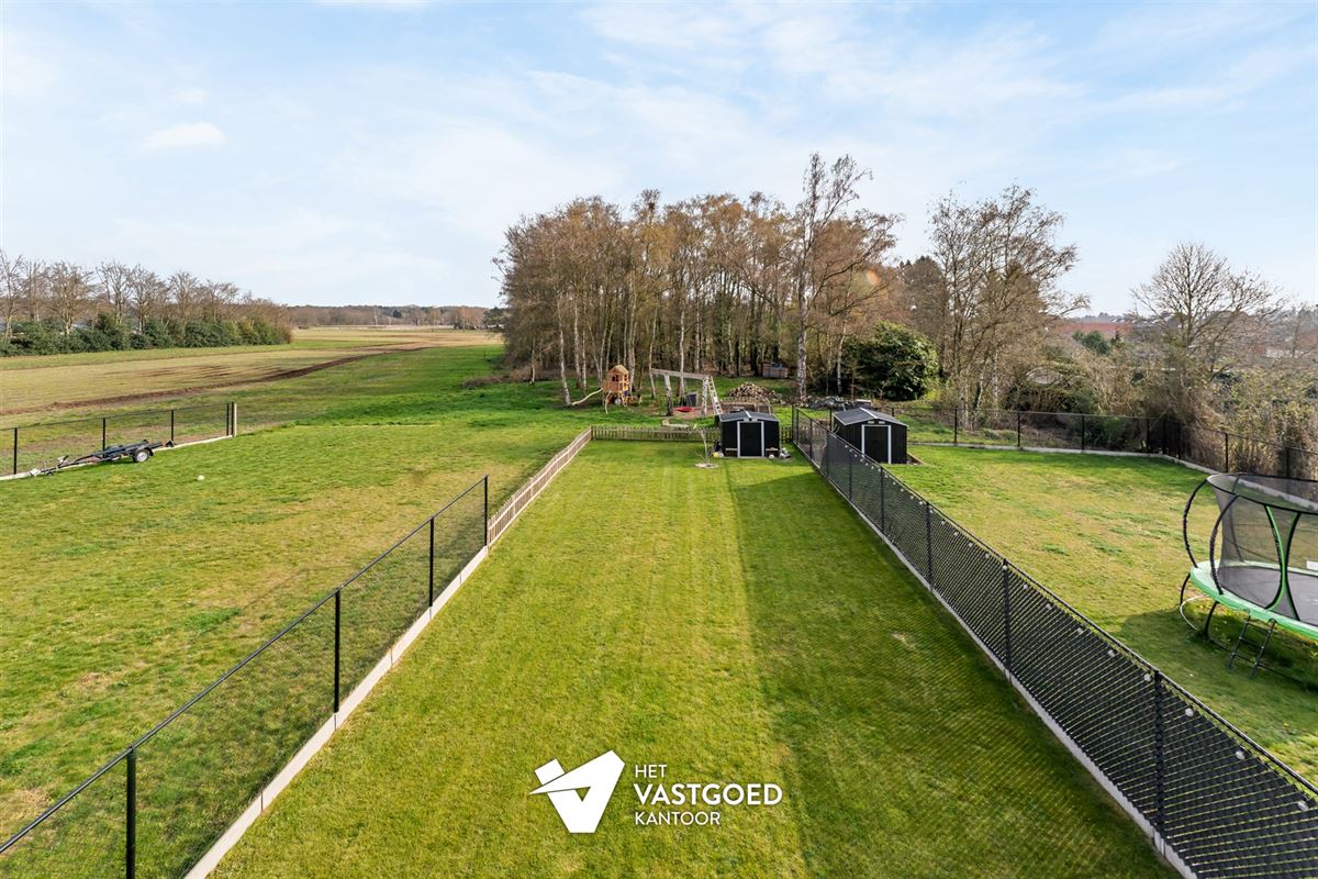 ENERGIEZUINIGE NIEUWBOUWWONING (E21) OP PERCEEL VAN 6A63CA IN GROENE DOCH CENTRALE OMGEVING