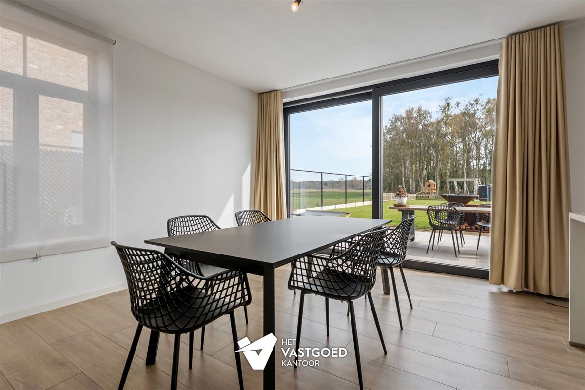 ENERGIEZUINIGE NIEUWBOUWWONING (E21) OP PERCEEL VAN 6A63CA IN GROENE DOCH CENTRALE OMGEVING