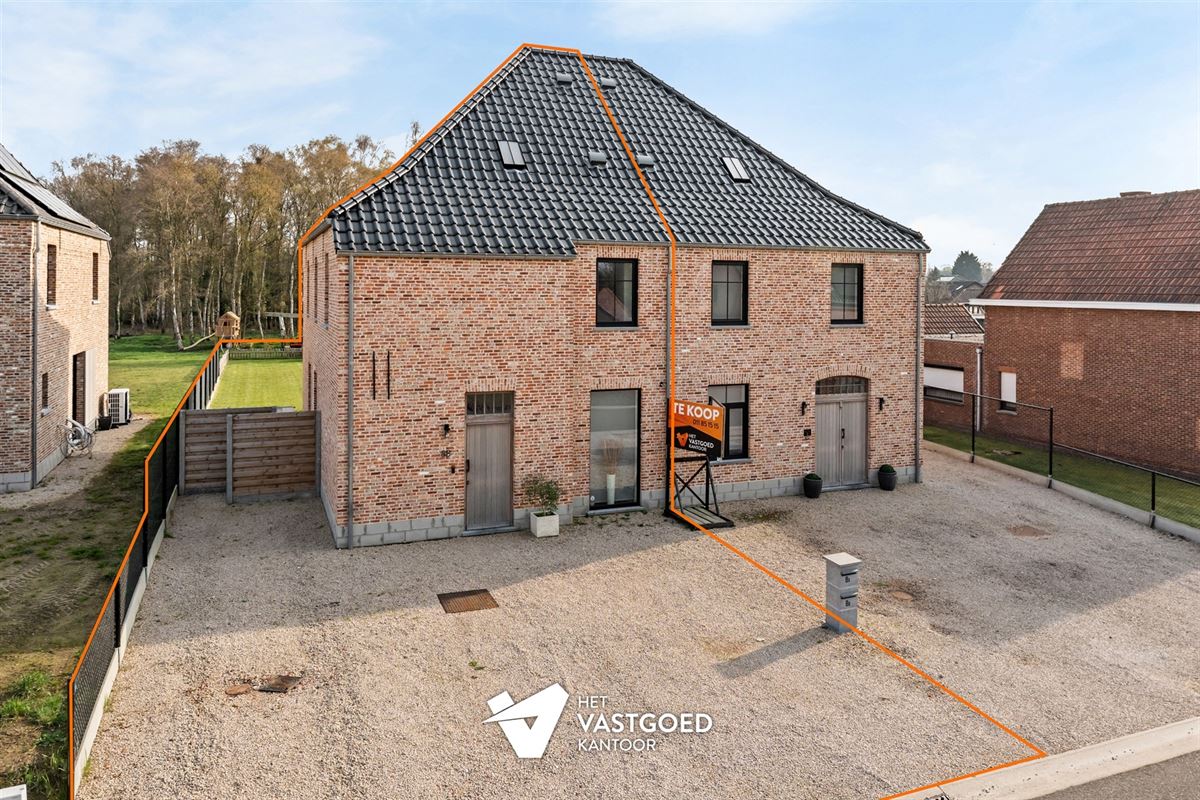 ENERGIEZUINIGE NIEUWBOUWWONING (E21) OP PERCEEL VAN 6A63CA IN GROENE DOCH CENTRALE OMGEVING
