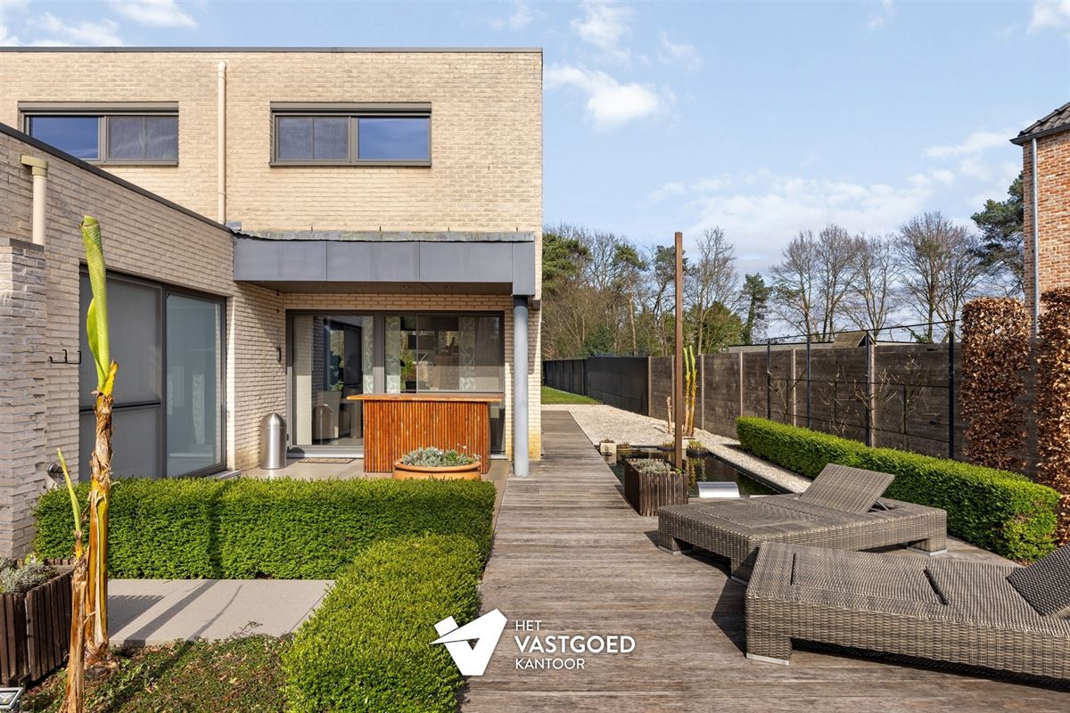 PRACHTIGE, RUIME EN ENERGIEZUINIGE WONING OP MOOI PERCEEL