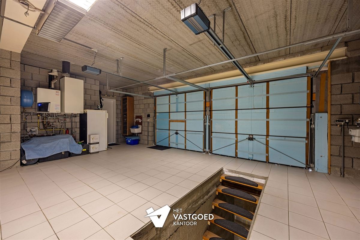 PRACHTIGE, RUIME EN ENERGIEZUINIGE WONING OP MOOI PERCEEL
