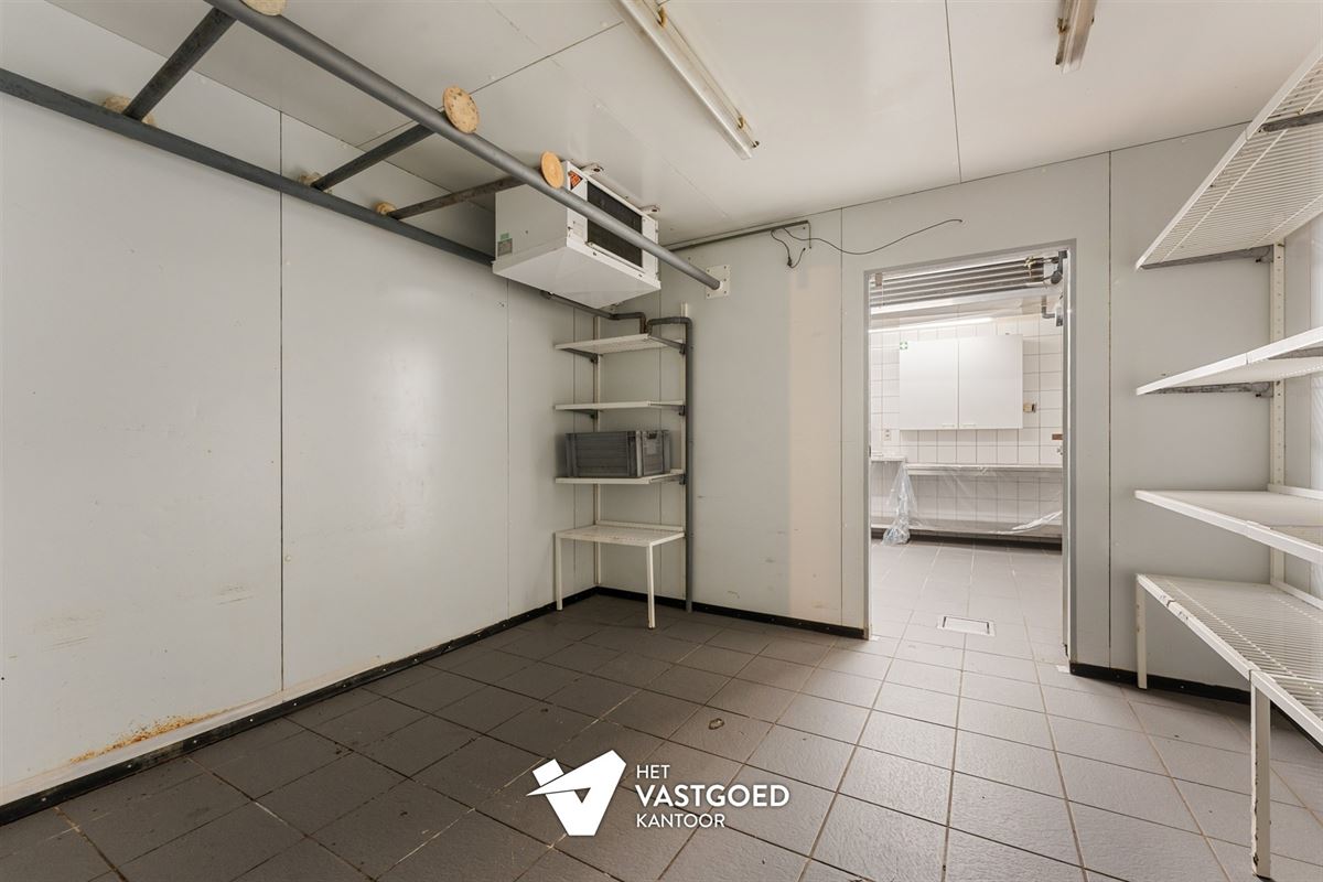 ZEER RUIME WONING (CA 550M2) MET ENORME MOGELIJKHEDEN