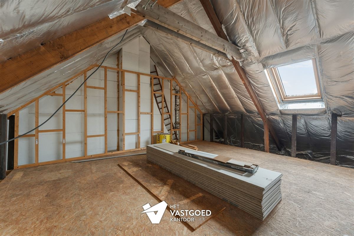 ZEER RUIME WONING (CA 550M2) MET ENORME MOGELIJKHEDEN