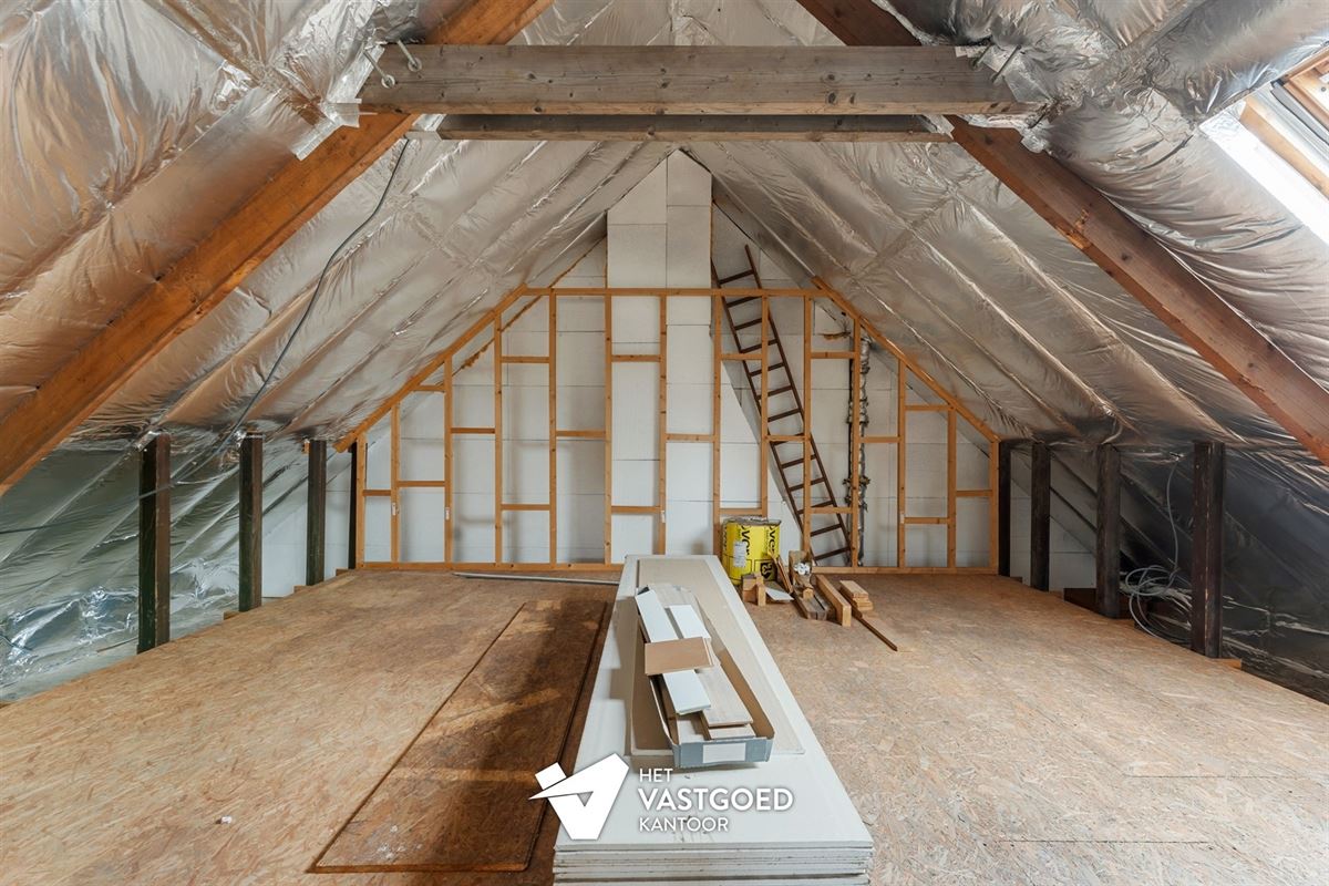 ZEER RUIME WONING (CA 550M2) MET ENORME MOGELIJKHEDEN