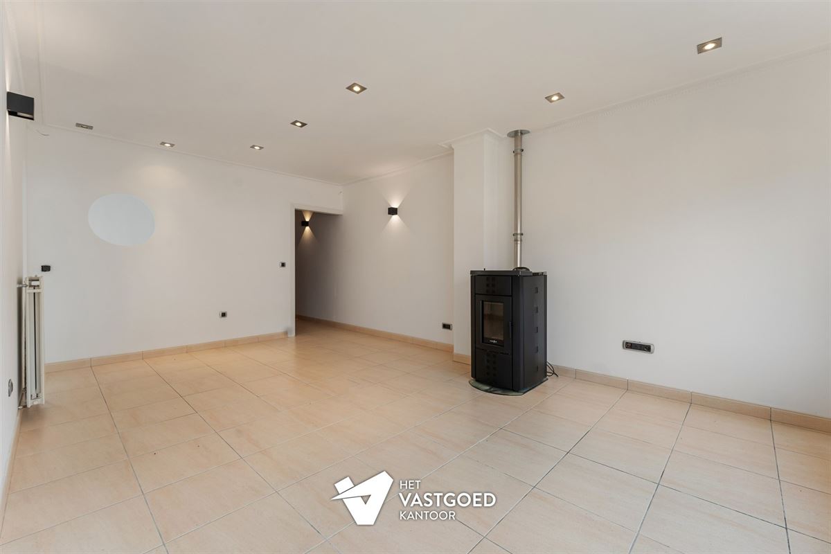 ZEER RUIME WONING (CA 550M2) MET ENORME MOGELIJKHEDEN