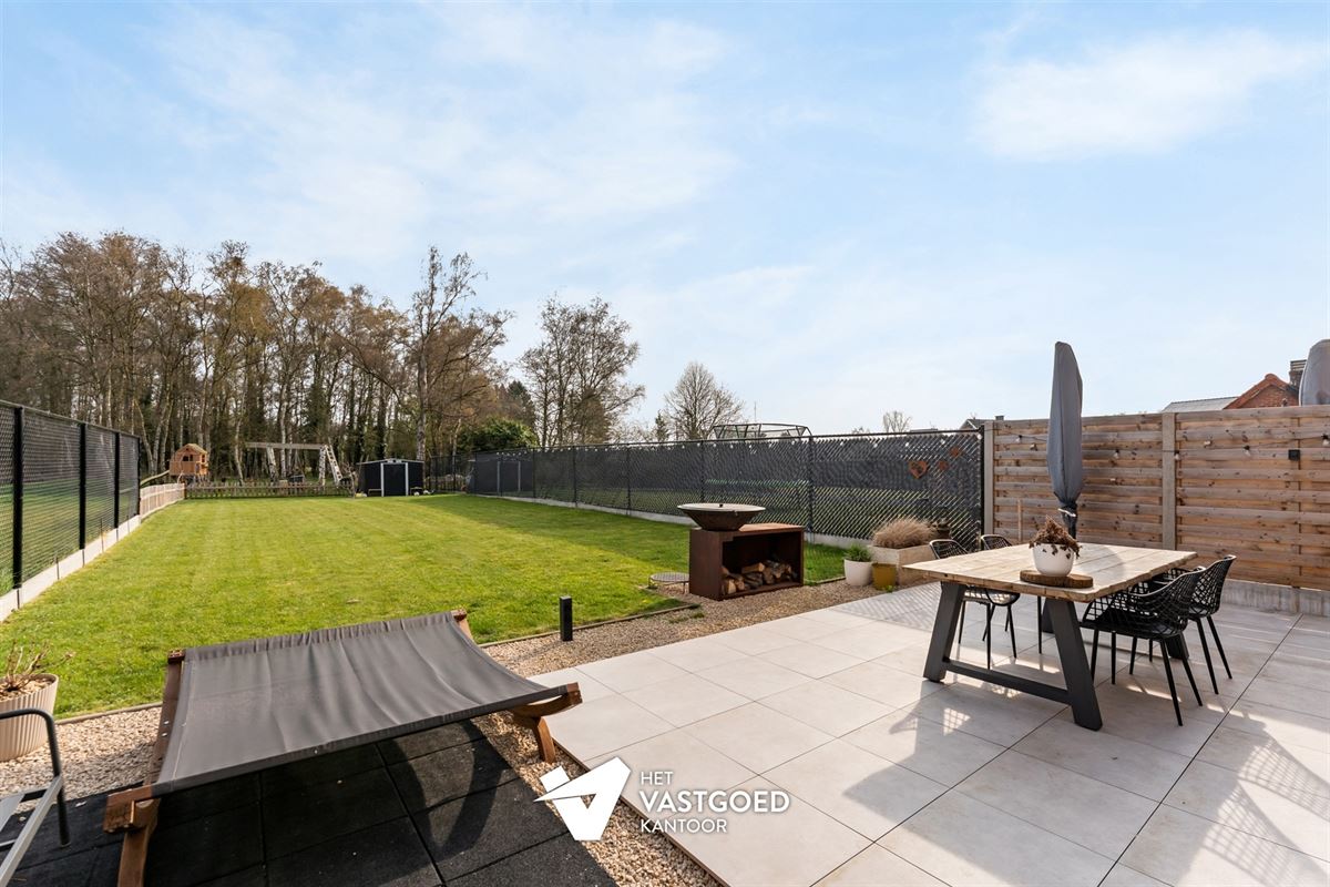 ENERGIEZUINIGE NIEUWBOUWWONING (E21) OP PERCEEL VAN 6A63CA IN GROENE DOCH CENTRALE OMGEVING