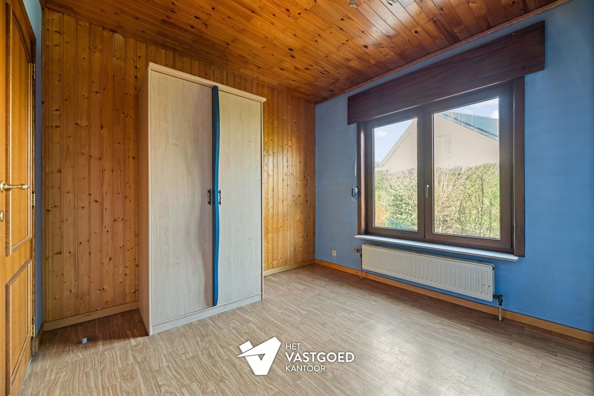 TE RENOVEREN WONING MET 3 SLAAPKAMERS RUSTIG GELEGEN OP EEN PERCEEL VAN 760M² TE LEOPOLDSBURG
