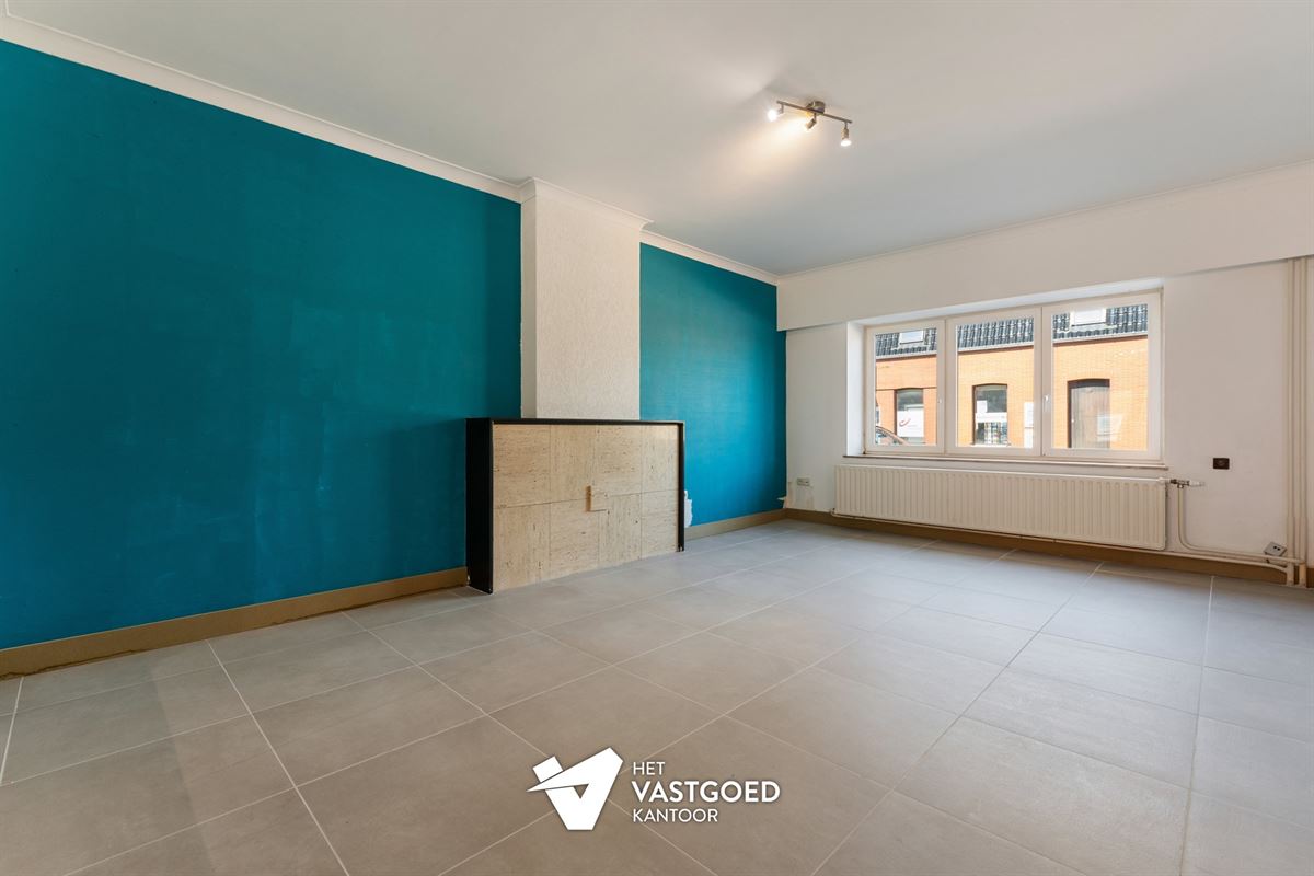 RECENT GERENOVEERDE RUIME WONING (220M²) MET 5 SLAAPKAMERS EN TUIN MET TUINKAMER TE BERINGEN