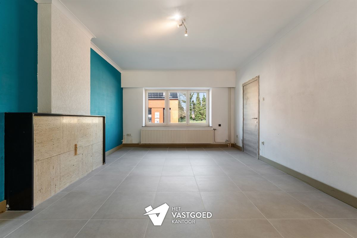 RECENT GERENOVEERDE RUIME WONING (220M²) MET 5 SLAAPKAMERS EN TUIN MET TUINKAMER TE BERINGEN