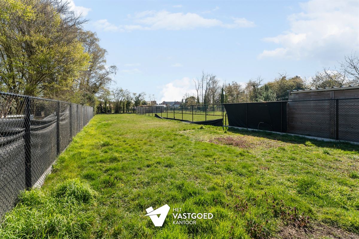 RECENT GERENOVEERDE RUIME WONING (220M²) MET 5 SLAAPKAMERS EN TUIN MET TUINKAMER TE BERINGEN