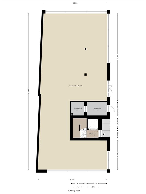 HANDELSRUIMTE VAN 195M² MET GROTE RAAMPARTIJEN, OPEN STRUCTUUR VOOR TALLOZE MOGELIJKHEDEN EN RUIME PARKEERMOGELIJKHEDEN AAN DE ACHTERZIJDE