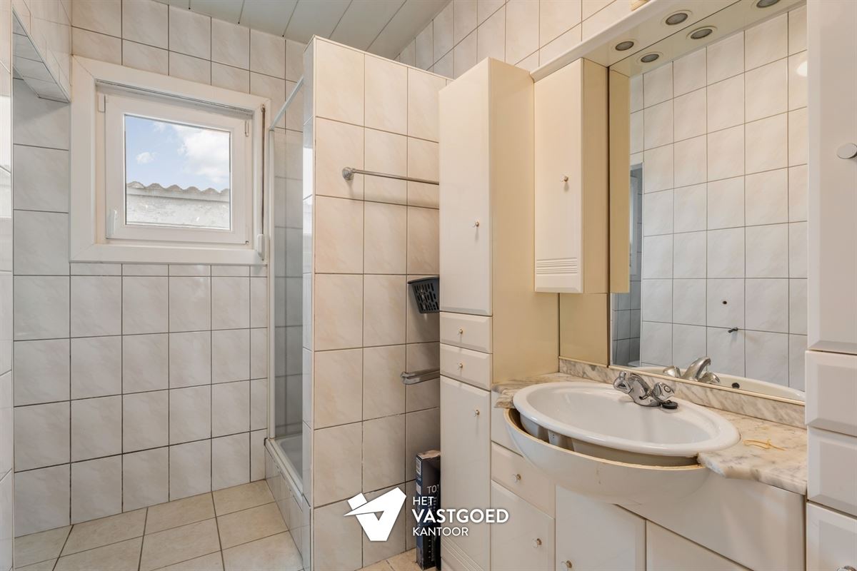 WONING MET POTENTIEEL (154M²) MET 3 SLAAPKAMERS EN PRACHTIGE TUIN TE MEERHOUT