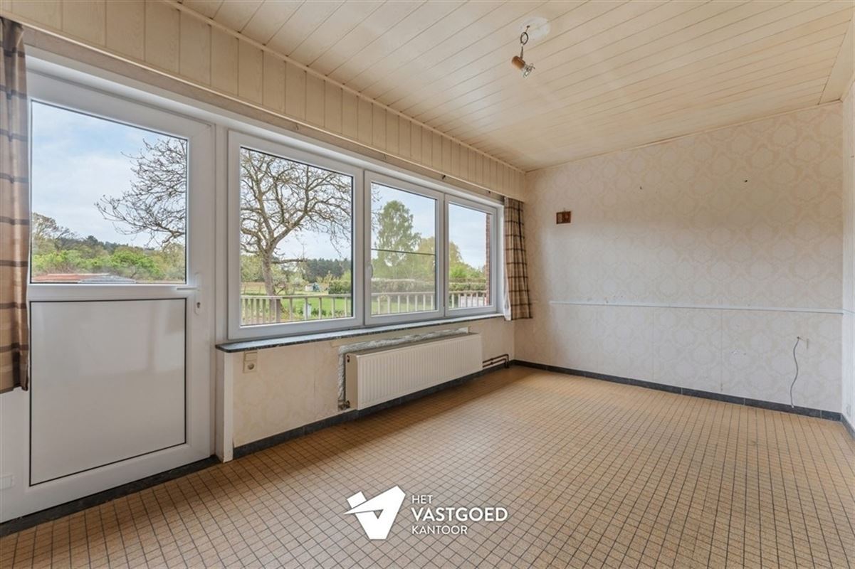 TE RENOVEREN WONING MET 3 SLAAPKAMERS OP RUSTIGE DOCH CENTRALE LIGGING IN LUMMEN (MELDERT)