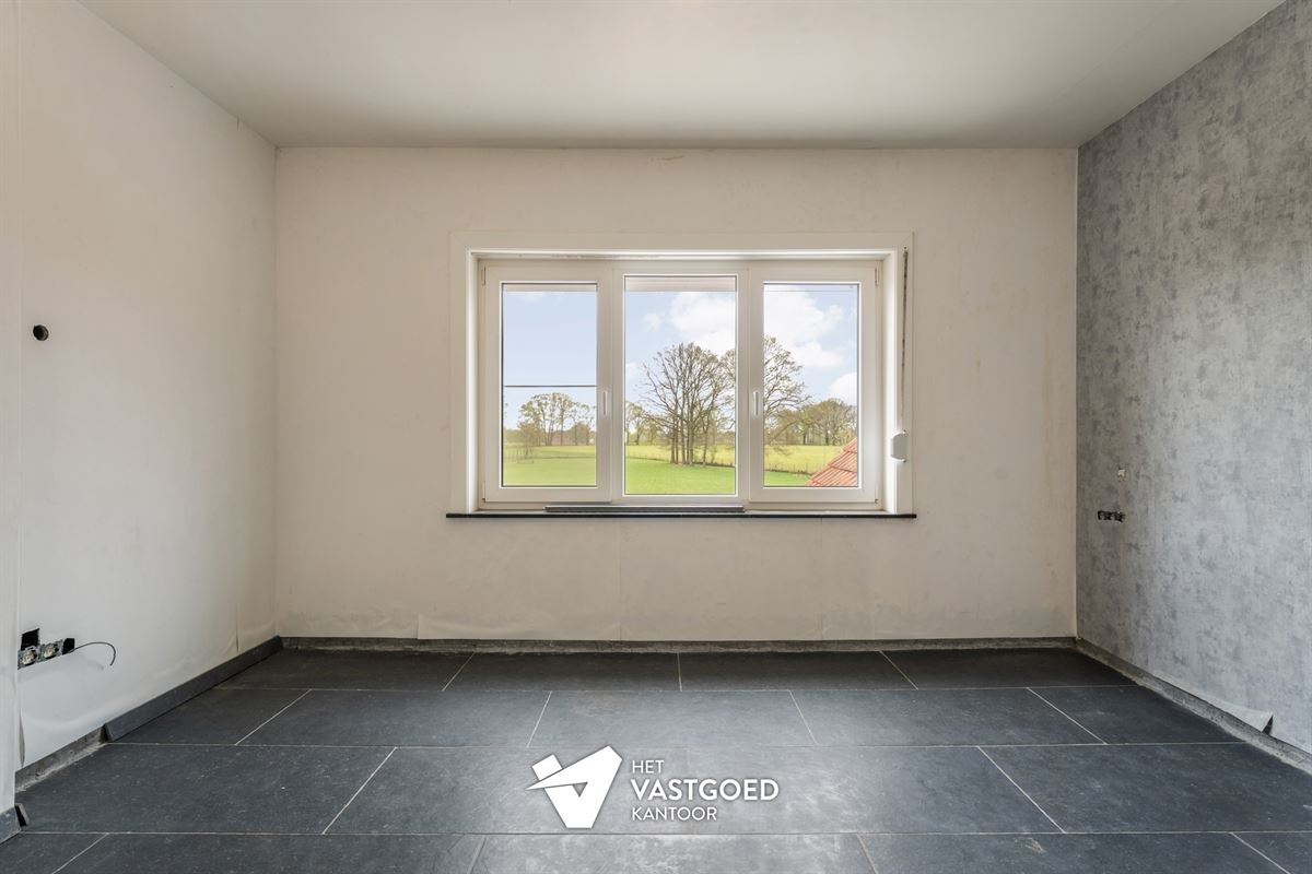 WONING MET POTENTIEEL (154M²) MET 3 SLAAPKAMERS EN PRACHTIGE TUIN TE MEERHOUT