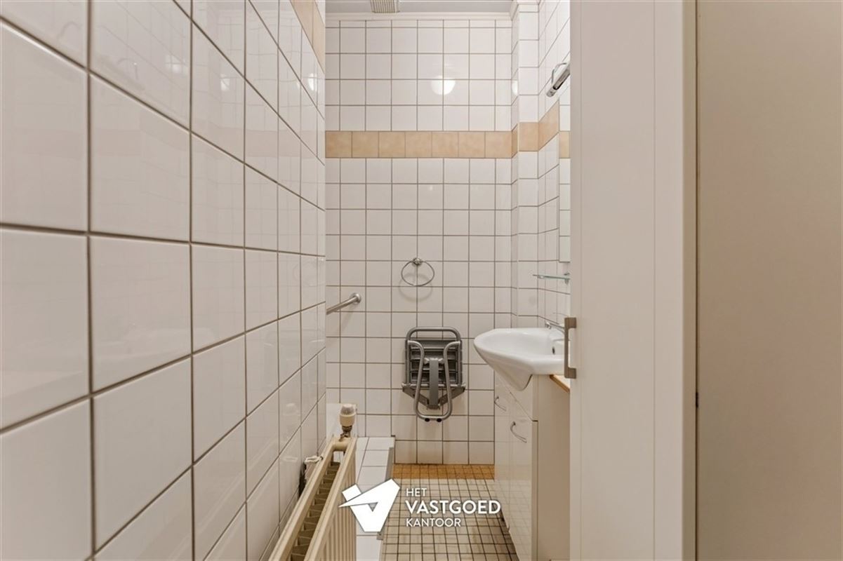 TE RENOVEREN WONING MET 3 SLAAPKAMERS OP RUSTIGE DOCH CENTRALE LIGGING IN LUMMEN (MELDERT)