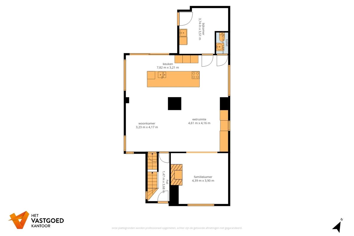 STIJLVOLLE GERENOVEERDE WONING GELEGEN OP EEN MOOI UITGESTREKT PERCEEL VAN 11A 64CA TE BEVERLO