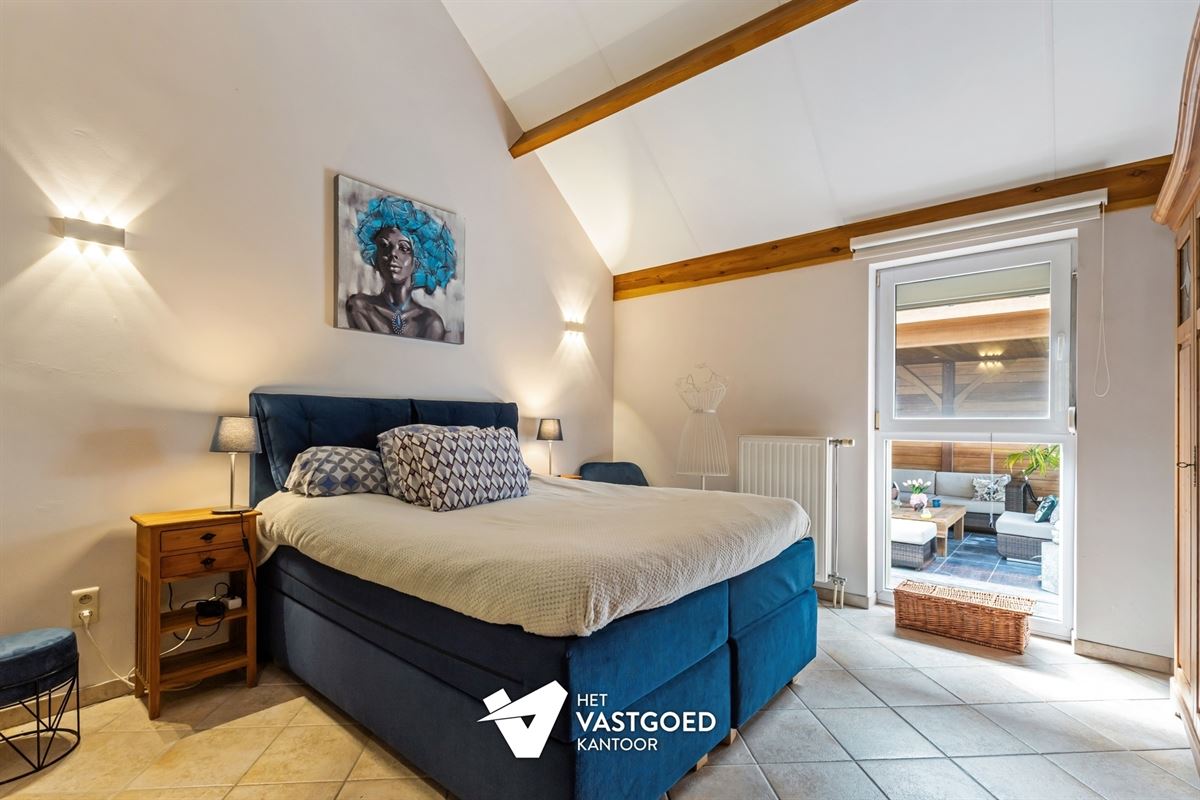 PERFECT ONDERHOUDEN INSTAPKLARE WONING MET 4 SLAAPKAMERS OP EEN PERCEEL VAN 8A 19CA TE LEOPOLDSBURG