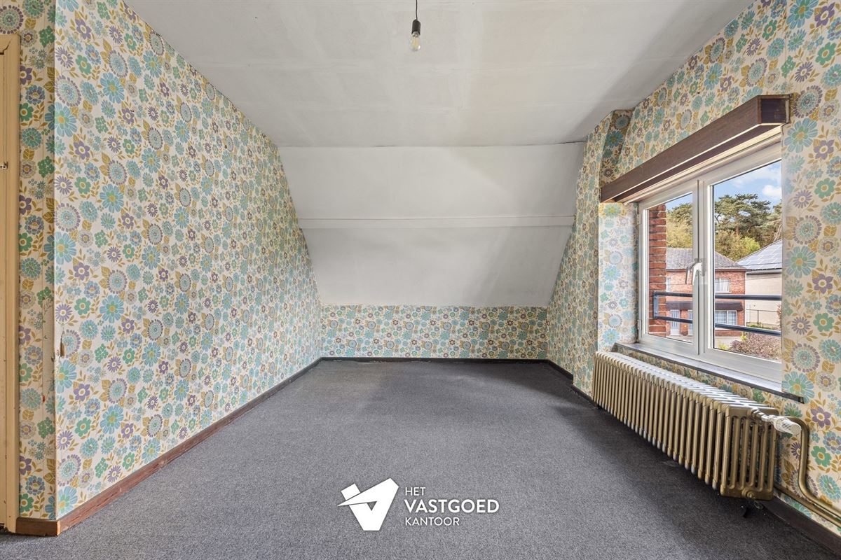 WONING MET ENORM POTENTIEEL OP MOOI PERCEEL VAN 1218M2