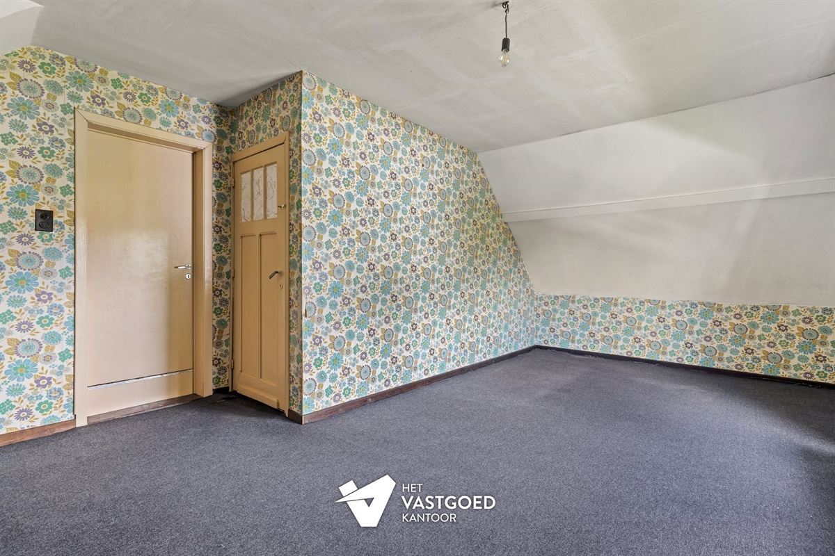 WONING MET ENORM POTENTIEEL OP MOOI PERCEEL VAN 1218M2