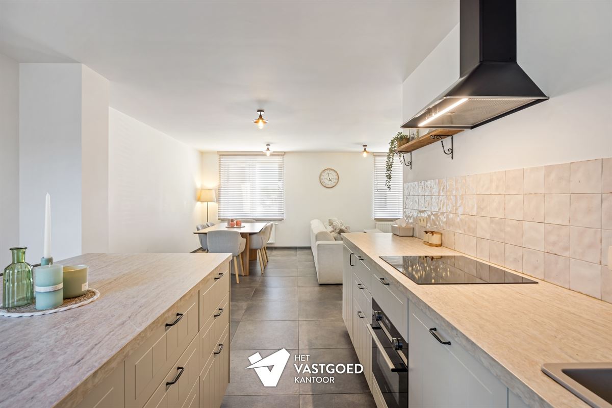 RECENT GERENOVEERDE WONING MET 3 SLAAPKAMERS OP PERCEEL VAN 7A 85CA OP CENTRALE LIGGING TE BERINGEN
