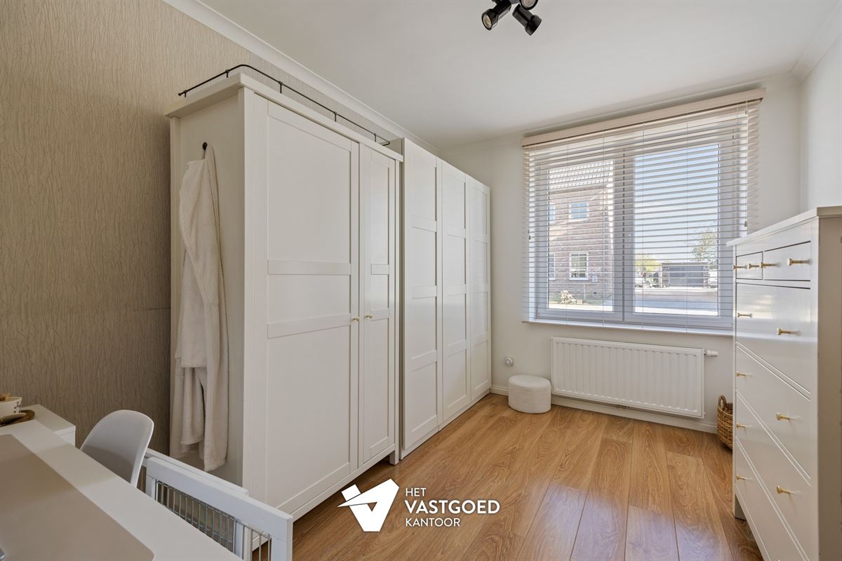 RECENT GERENOVEERDE WONING MET 3 SLAAPKAMERS OP PERCEEL VAN 7A 85CA OP CENTRALE LIGGING TE BERINGEN
