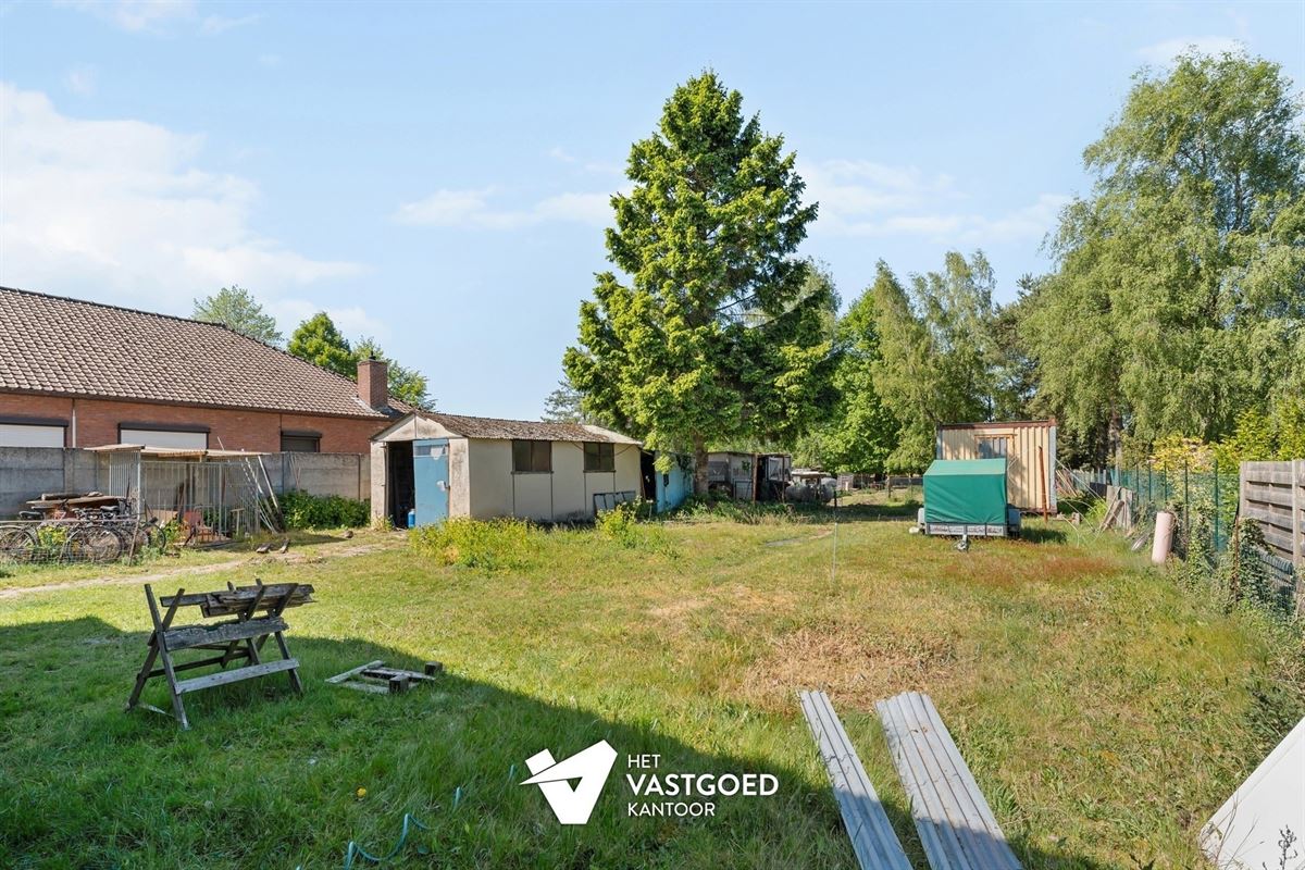 RUIME WONING MET ENORM POTENTIEEL OP IDEALE LIGGING