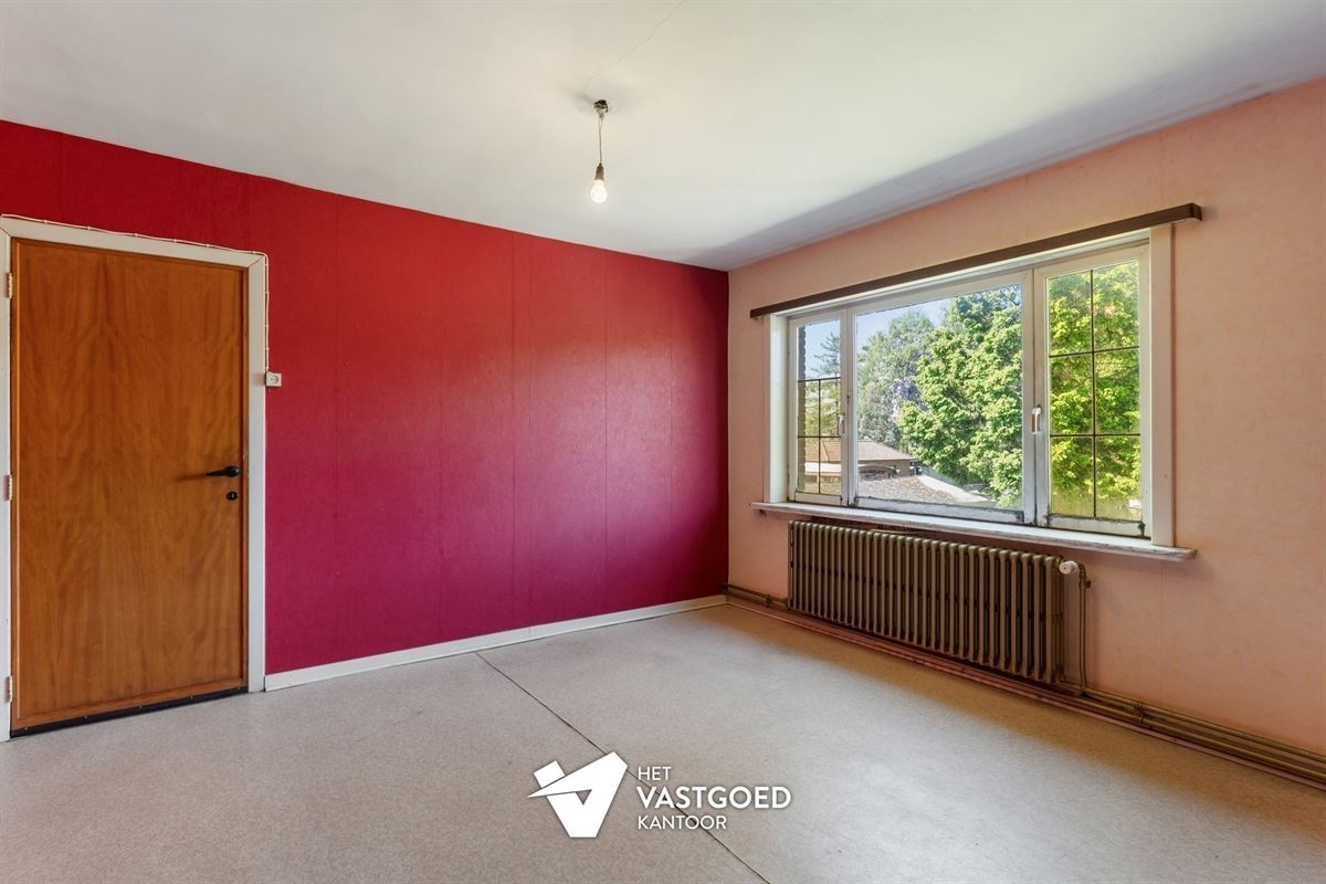 RUIME WONING MET ENORM POTENTIEEL OP IDEALE LIGGING