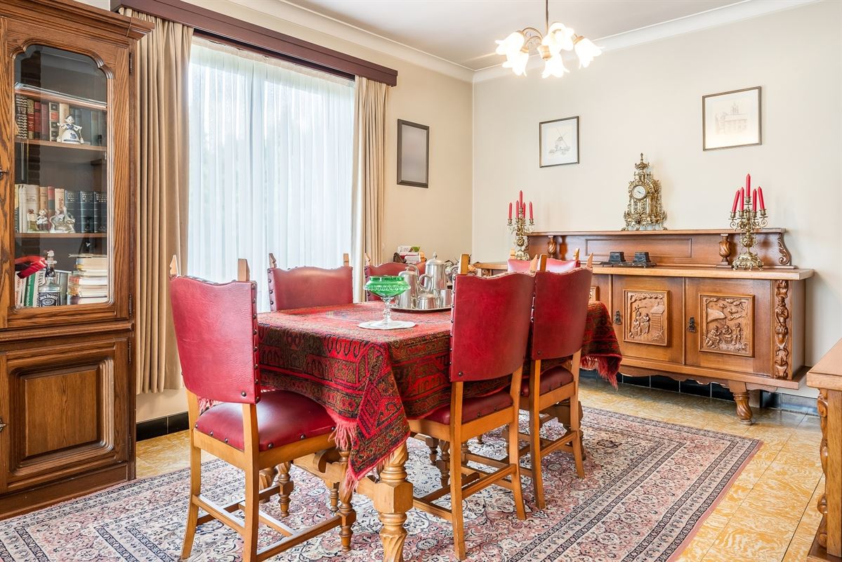 GOED ONDERHOUDEN WONING MET POTENTIEEL OP LEUKE LIGGING!
