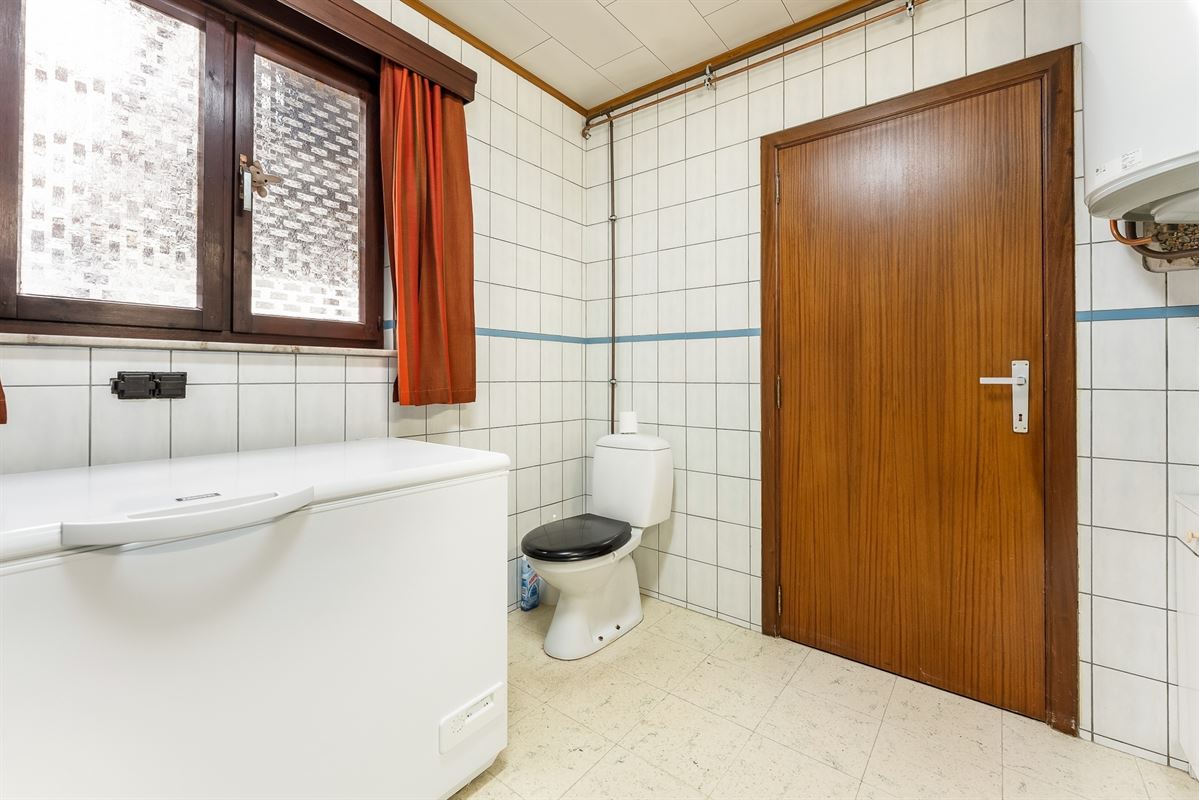 GOED ONDERHOUDEN WONING MET POTENTIEEL OP LEUKE LIGGING!