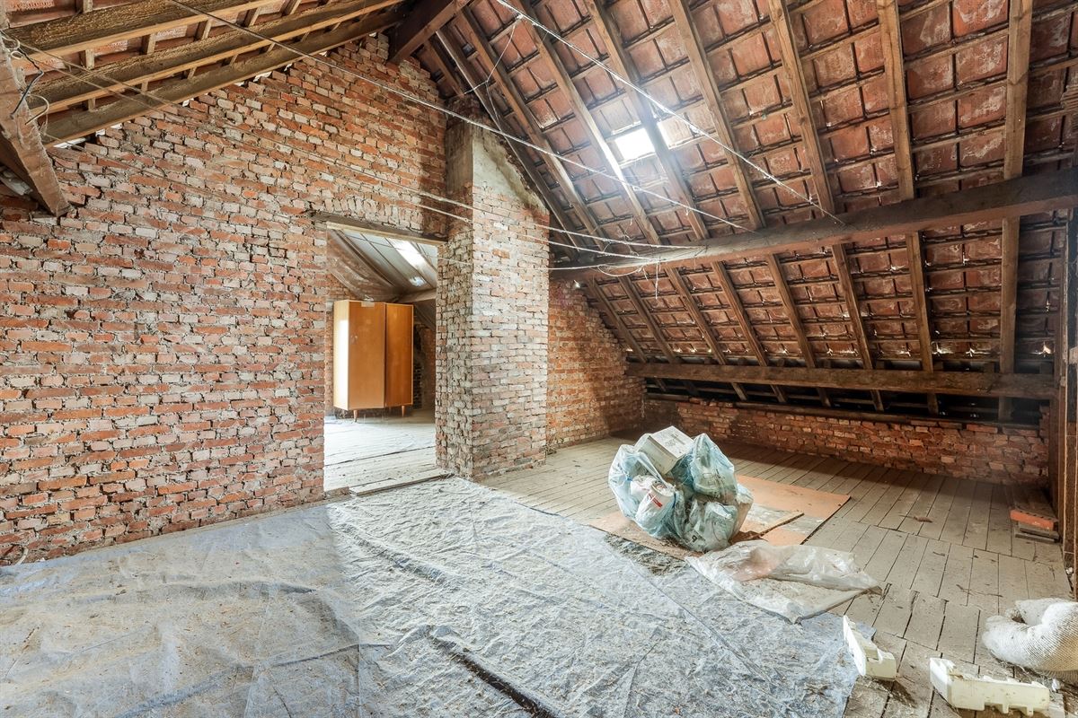 GOED ONDERHOUDEN WONING MET POTENTIEEL OP LEUKE LIGGING!