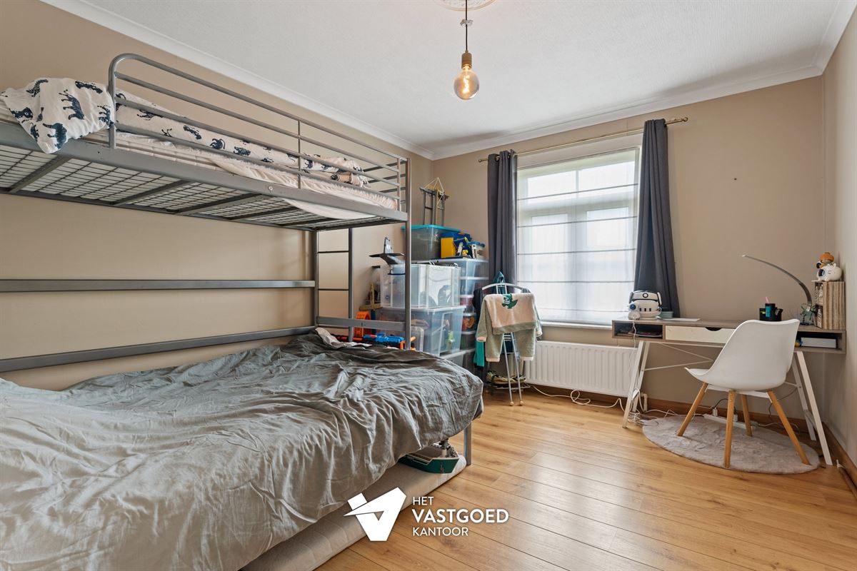 GELIJKVLOERSE INSTAPKLARE WONING OP TOP-LIGGING NABIJ CENTRUM BALEN