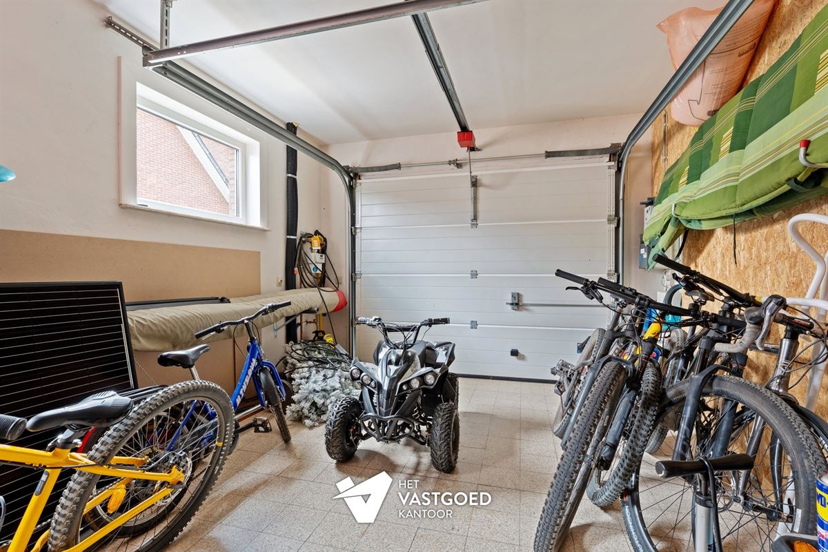 GELIJKVLOERSE INSTAPKLARE WONING OP TOP-LIGGING NABIJ CENTRUM BALEN