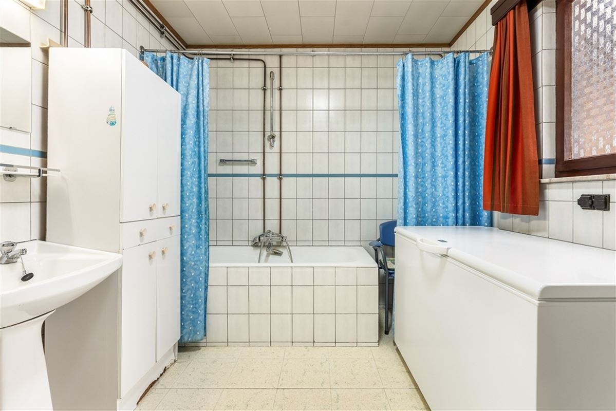 GOED ONDERHOUDEN WONING MET POTENTIEEL OP LEUKE LIGGING!