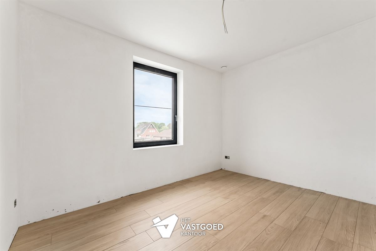 RUIME NIEUWBOUWWONING OP RUSTIGE CENTRALE LIGGING TE BALEN