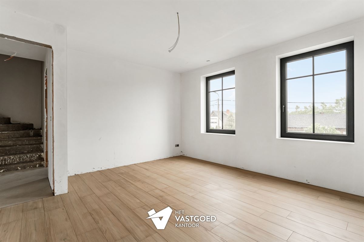 RUIME NIEUWBOUWWONING OP RUSTIGE CENTRALE LIGGING TE BALEN