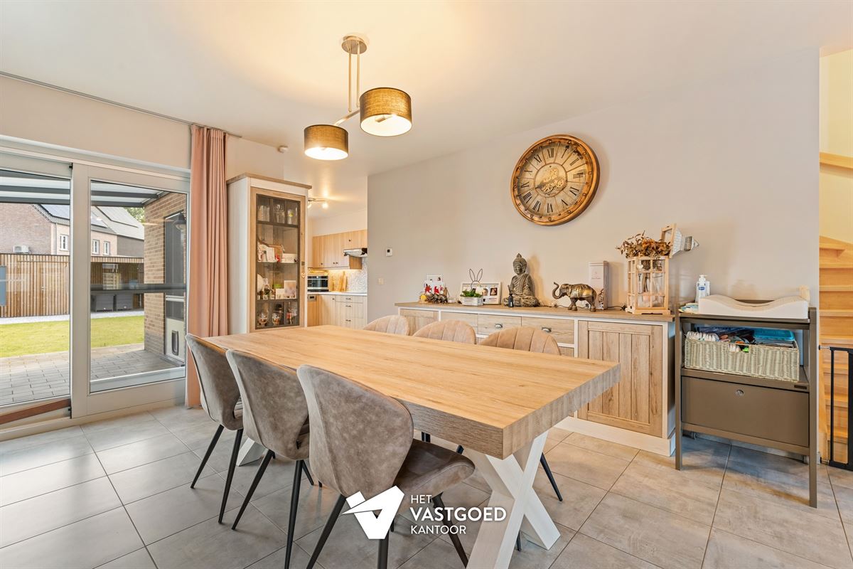 RECENTE, ENERGIEZUINIGE WONING OP IDEALE LIGGING NABIJ CENTRUM