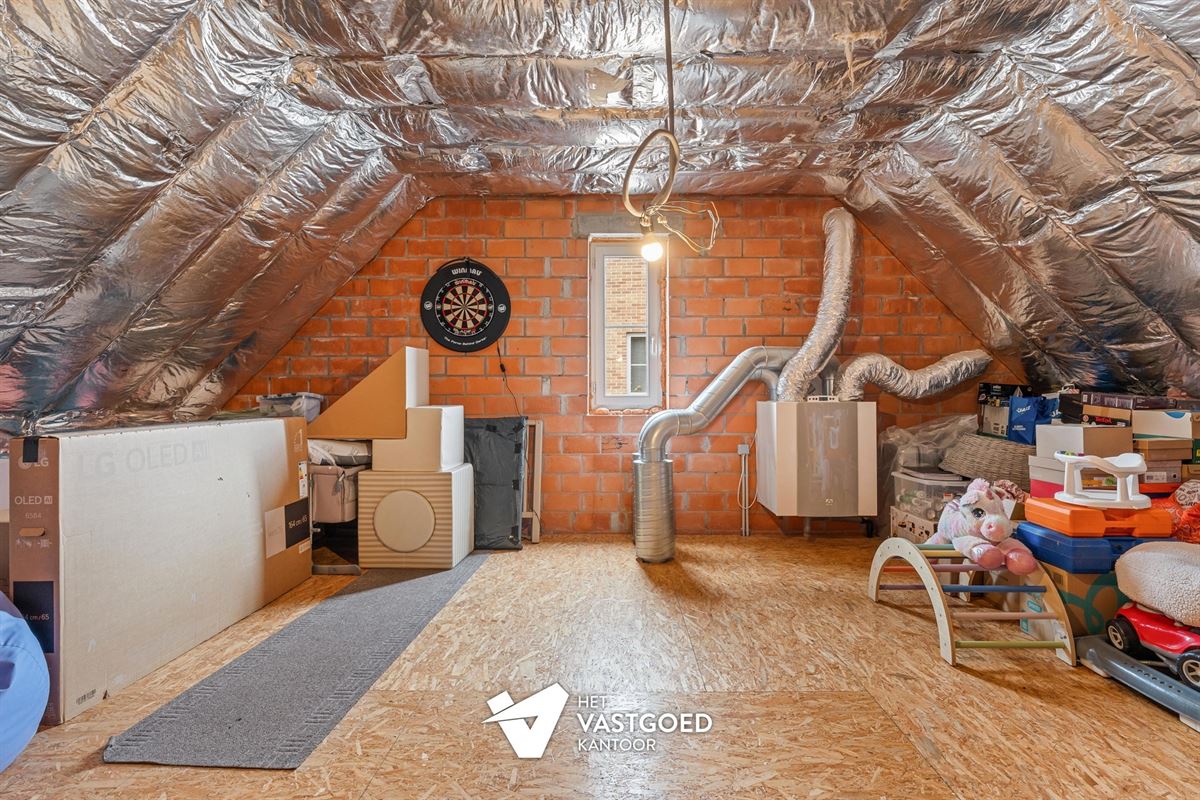RECENTE, ENERGIEZUINIGE WONING OP IDEALE LIGGING NABIJ CENTRUM
