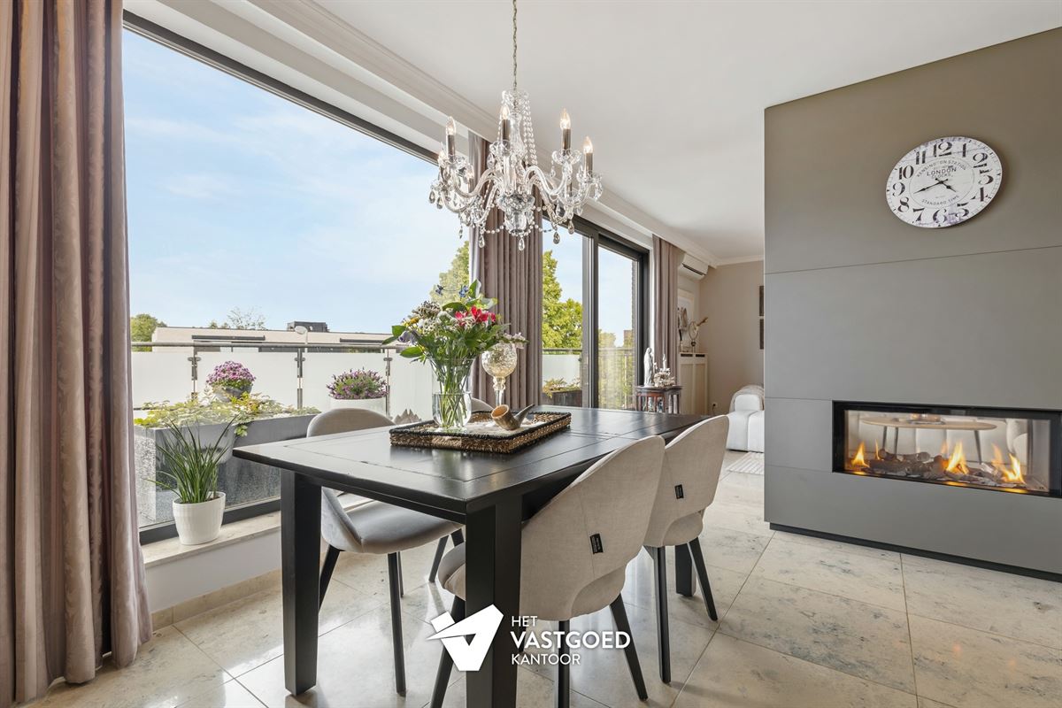 VRIJSTAANDE PENTHOUSE MET 3 SLPKS EN ZEER RUIM TERRAS!