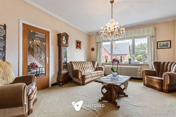 VERRASSEND RUIME WONING MET ENORM POTENTIEEL