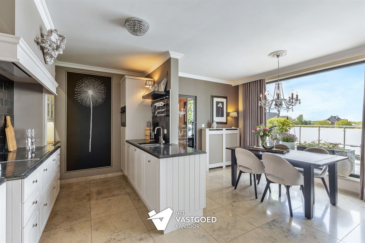VRIJSTAANDE PENTHOUSE MET 3 SLPKS EN ZEER RUIM TERRAS!