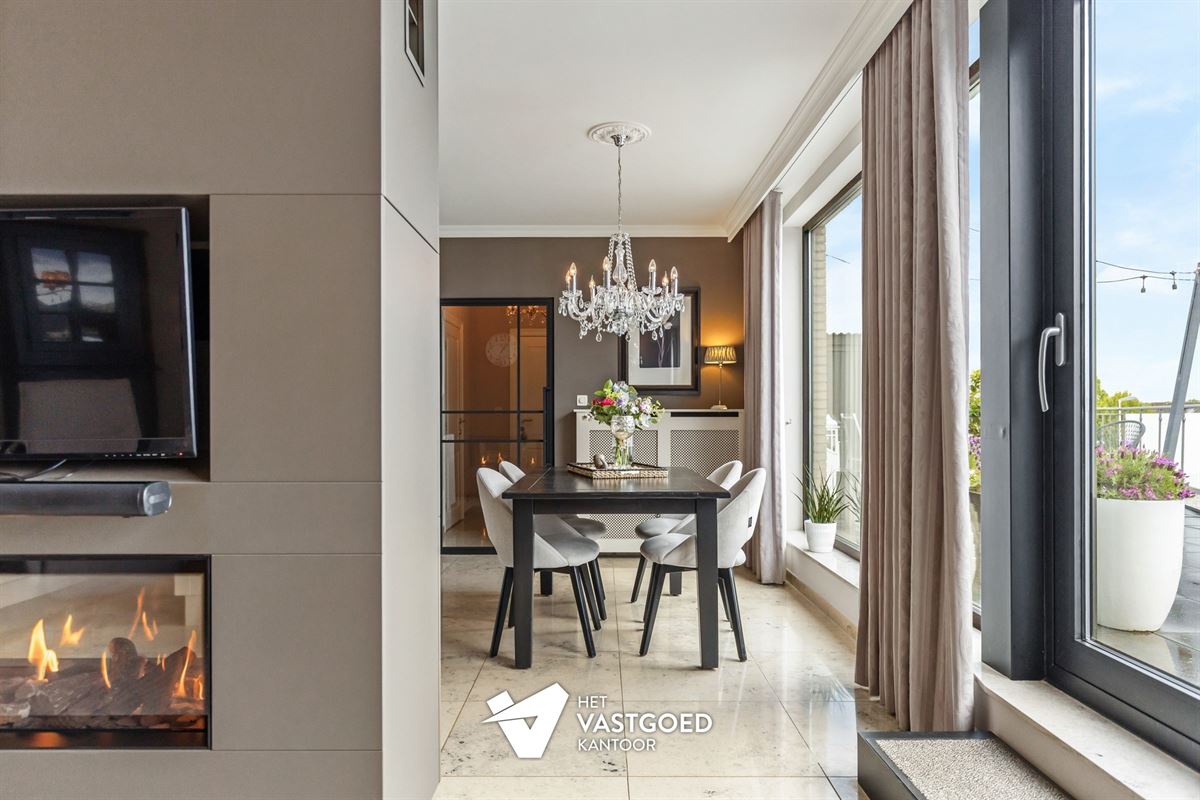 VRIJSTAANDE PENTHOUSE MET 3 SLPKS EN ZEER RUIM TERRAS!